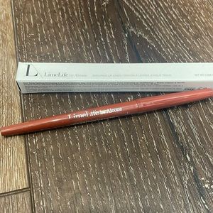 Rose Enduring Lip Liner
